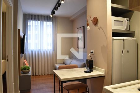 Studio de kitnet/studio para alugar com 1 quarto, 22m² em Centro, Curitiba