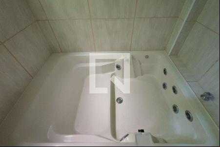 Banheiro Suíte de casa à venda com 5 quartos, 220m² em Jardim do Lago, Campinas