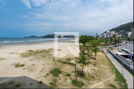 Vista  Sala de apartamento para alugar com 3 quartos, 190m² em José Menino, Santos
