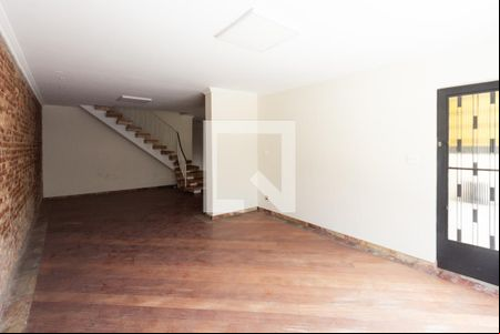 Sala de casa para alugar com 3 quartos, 215m² em Vila Nova Conceição, São Paulo