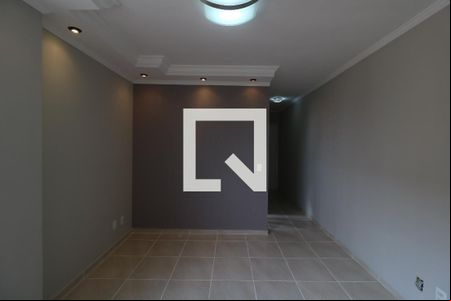 Sala de apartamento para alugar com 2 quartos, 52m² em Vila Príncipe de Gales, Santo André
