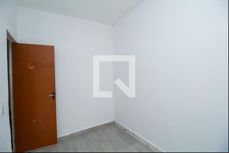 Quarto 1 de casa para alugar com 2 quartos, 36m² em Paulo Vi, Belo Horizonte