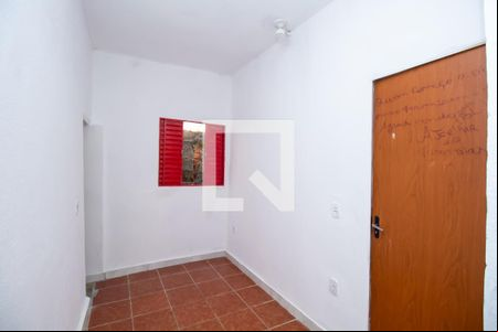 Sala de casa para alugar com 2 quartos, 36m² em Paulo Vi, Belo Horizonte