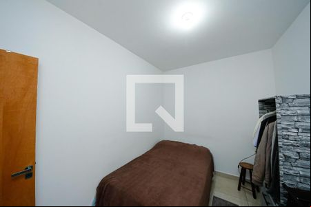 Quarto 2 de apartamento para alugar com 2 quartos, 43m² em Vila Santa Clara, São Paulo