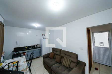 Sala e Cozinha de apartamento para alugar com 2 quartos, 43m² em Vila Santa Clara, São Paulo