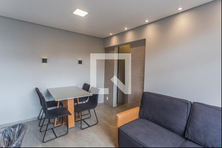 Sala de apartamento à venda com 1 quarto, 50m² em Lourdes, Belo Horizonte