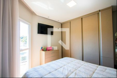 Suíte de casa à venda com 3 quartos, 243m² em Vila Pires, Santo André