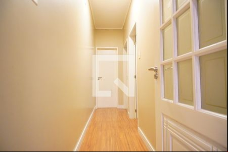Corredor - Quartos de apartamento à venda com 2 quartos, 80m² em Floresta, Porto Alegre