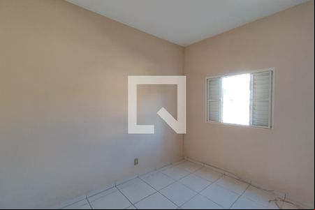 Quarto 2 de casa para alugar com 2 quartos, 85m² em Jardim do Lago, Campinas