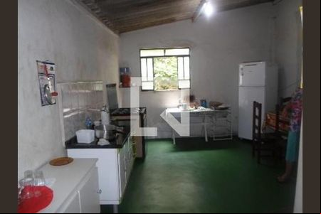 Casa à venda com 3 quartos, 300m² em Renascença, Belo Horizonte
