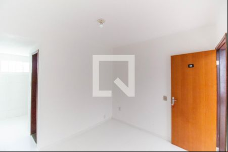 Sala de casa para alugar com 1 quarto, 42m² em Engenho do Mato, Niterói
