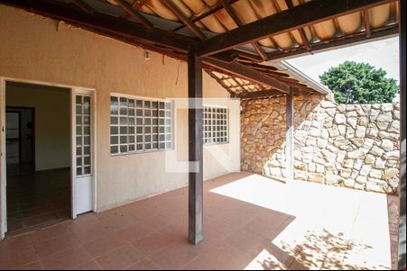 Varanda da Sala de casa para alugar com 4 quartos, 298m² em Parque Xangri-lá, Contagem