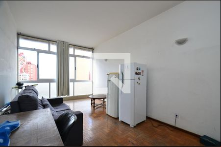 Sala de kitnet/studio à venda com 1 quarto, 59m² em Funcionários, Belo Horizonte