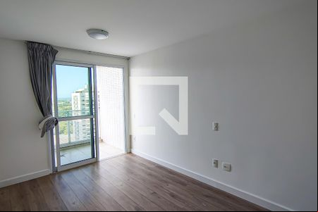 Suíte de apartamento para alugar com 2 quartos, 80m² em Camorim, Rio de Janeiro