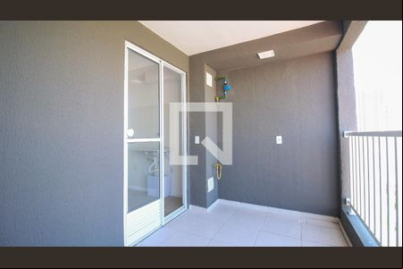 Varanda da Sala/Cozinha de apartamento para alugar com 1 quarto, 31m² em Vila Santa Clara, São Paulo