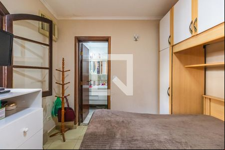 Suíte  de casa à venda com 3 quartos, 220m² em Vila Morellato, Barueri