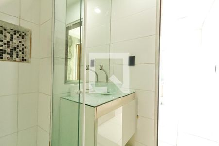 Banheiro de apartamento à venda com 1 quarto, 52m² em Vila Jerusalem, São Bernardo do Campo