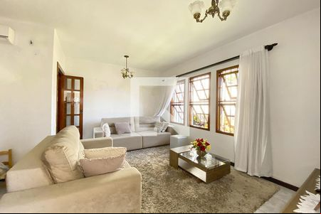 Sala de casa à venda com 3 quartos, 125m² em Primavera, Novo Hamburgo