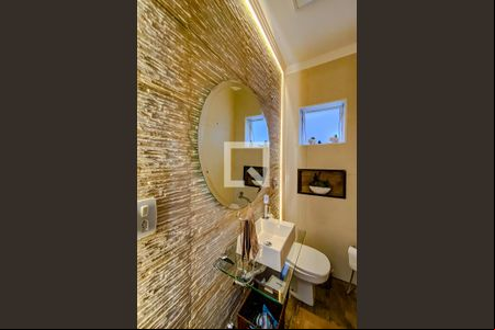 Lavabo de casa para alugar com 3 quartos, 250m² em Água Rasa, São Paulo