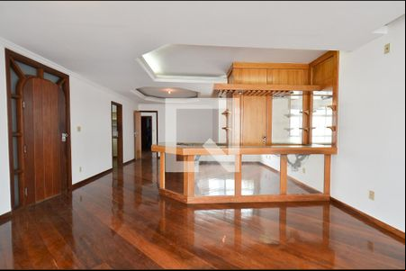 Sala de apartamento à venda com 4 quartos, 175m² em Funcionários, Belo Horizonte