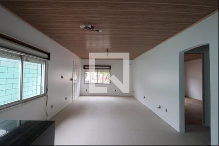 Sala de casa à venda com 4 quartos, 300m² em Fátima, Canoas