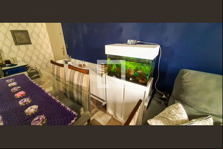 Sala de apartamento à venda com 2 quartos, 60m² em Piratininga, Osasco