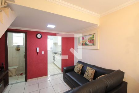 Sala de casa de condomínio à venda com 2 quartos, 60m² em Jaqueline, Belo Horizonte