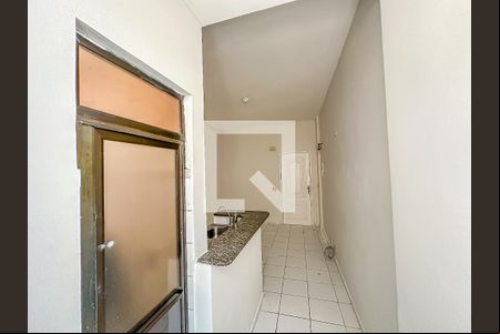 Studio de kitnet/studio para alugar com 1 quarto, 20m² em Centro, Rio de Janeiro