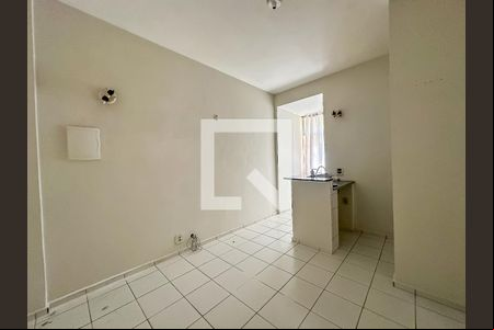 Studio de kitnet/studio para alugar com 1 quarto, 20m² em Centro, Rio de Janeiro