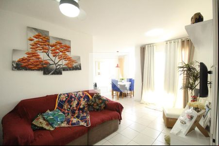 Sala de apartamento para alugar com 2 quartos, 67m² em Taquara, Rio de Janeiro
