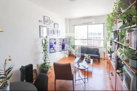 Sala de apartamento à venda com 1 quarto, 60m² em Centro, São Leopoldo