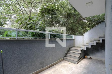 Sacada de casa para alugar com 3 quartos, 150m² em Vila Nova Aparecida, Mogi das Cruzes