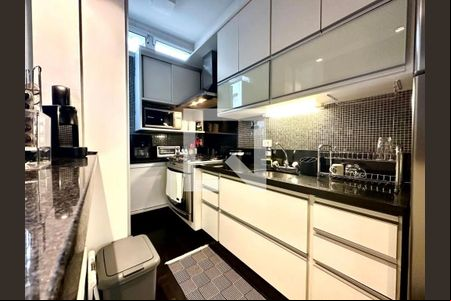 Casa de Condomínio à venda com 2 quartos, 110m² em Real Parque, São Paulo