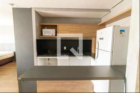 Sala/Cozinha de kitnet/studio à venda com 1 quarto, 44m² em Partenon, Porto Alegre