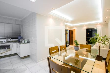Sala de apartamento à venda com 2 quartos, 100m² em Jardim Stella, Santo André
