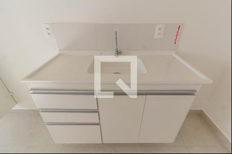 Sala/Cozinha de apartamento para alugar com 2 quartos, 32m² em Fazenda Aricanduva, São Paulo