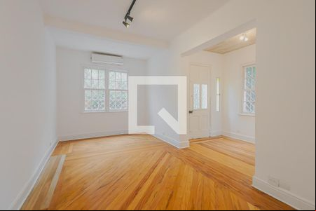 Sala de casa para alugar com 3 quartos, 240m² em Jardim Europa, São Paulo
