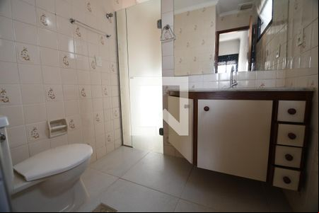 Banheiro da Suíte de apartamento à venda com 3 quartos, 121m² em Ap101m, Campinas