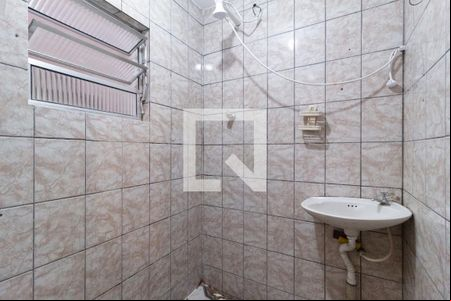 Banheiro de casa para alugar com 1 quarto, 45m² em Novo Osasco, Osasco