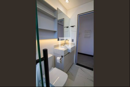 Banheiro de kitnet/studio para alugar com 1 quarto, 34m² em Bigorrilho, Curitiba