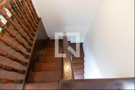 Escada de casa à venda com 5 quartos, 500m² em Barreto, Niterói