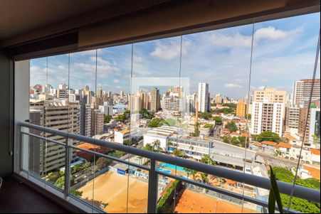 Vista Sala de apartamento para alugar com 3 quartos, 110m² em Centro, Campinas
