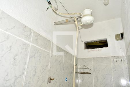 Banheiro de casa para alugar com 1 quarto, 27m² em Bosque da Saúde, São Paulo