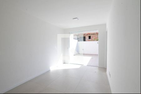 Sala de apartamento à venda com 2 quartos, 90m² em Alto Caiçaras, Belo Horizonte