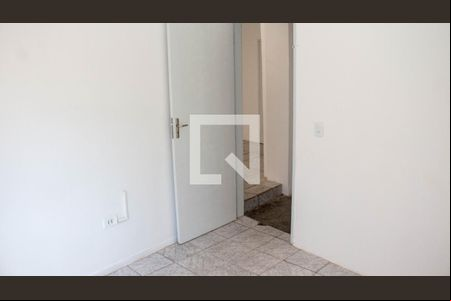 Quarto 1 de casa de condomínio para alugar com 2 quartos, 170m² em Centro, Ribeirão Pires