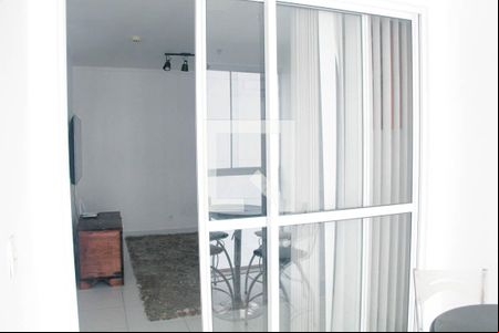 Varanda da Sala de apartamento para alugar com 1 quarto, 56m² em Jardim Goiás, Goiânia