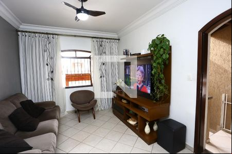 Sala de casa para alugar com 2 quartos, 135m² em Jardim Santa Terezinha, Taboão da Serra