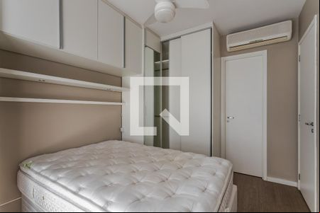 Suíte de apartamento para alugar com 1 quarto, 50m² em Jardim do Salso, Porto Alegre