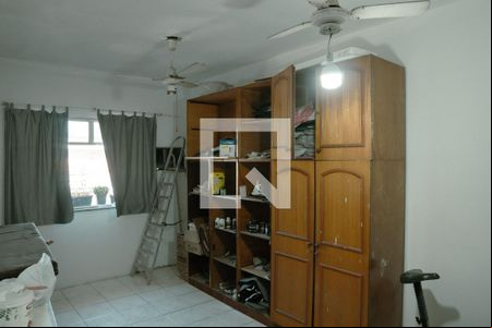 Quarto 1 de casa para alugar com 2 quartos, 100m² em Brás de Pina, Rio de Janeiro