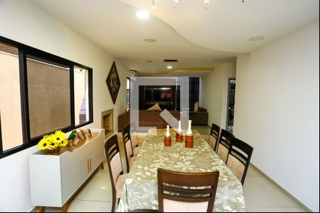 Sala de casa de condomínio à venda com 3 quartos, 293m² em Parque Monte Alegre, Taboão da Serra